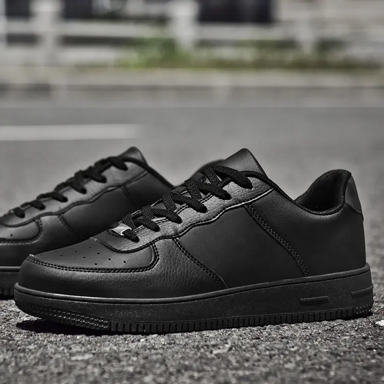 Factory Wholesale Hot Selling Custom Logo Sport Sneaker Couples White Black Women Men Casual Skateboard Shoes